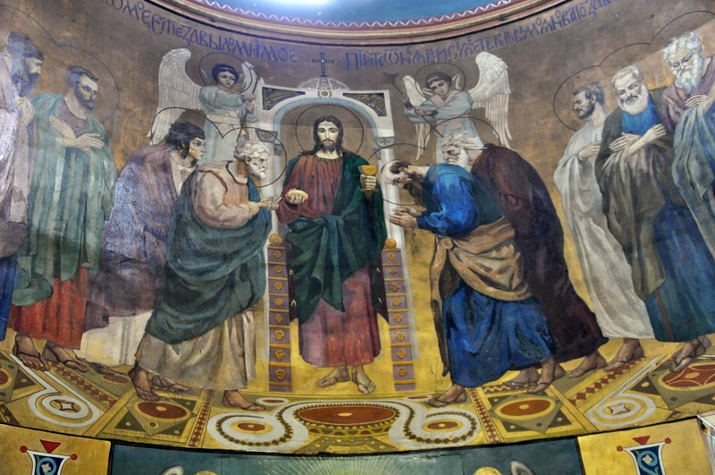 У Великий Четвер єпископ Боярський Феодосій звершив Літургію святителя Василія Великого
