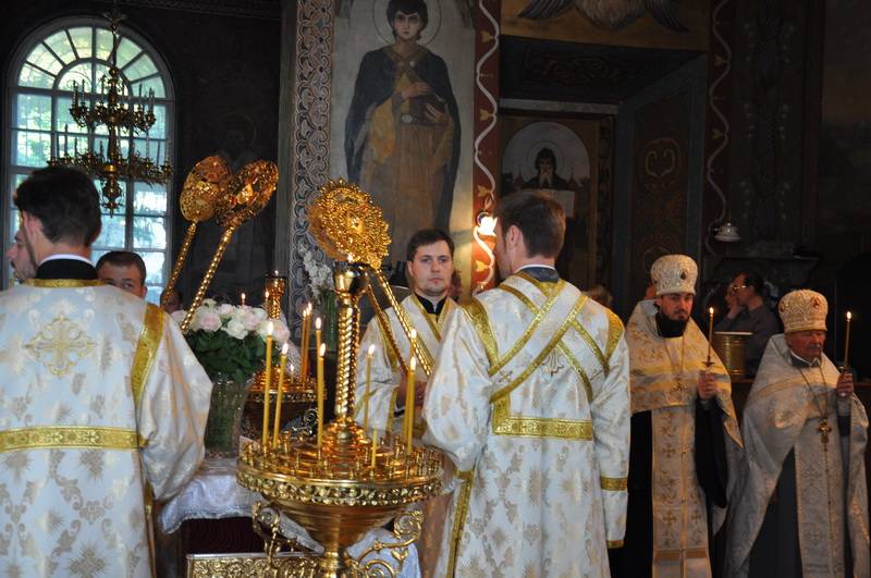 Єпископ Боярський Феодосій звершив всенічне бдіння напередодні Неділі 11-ї після П’ятидесятниці