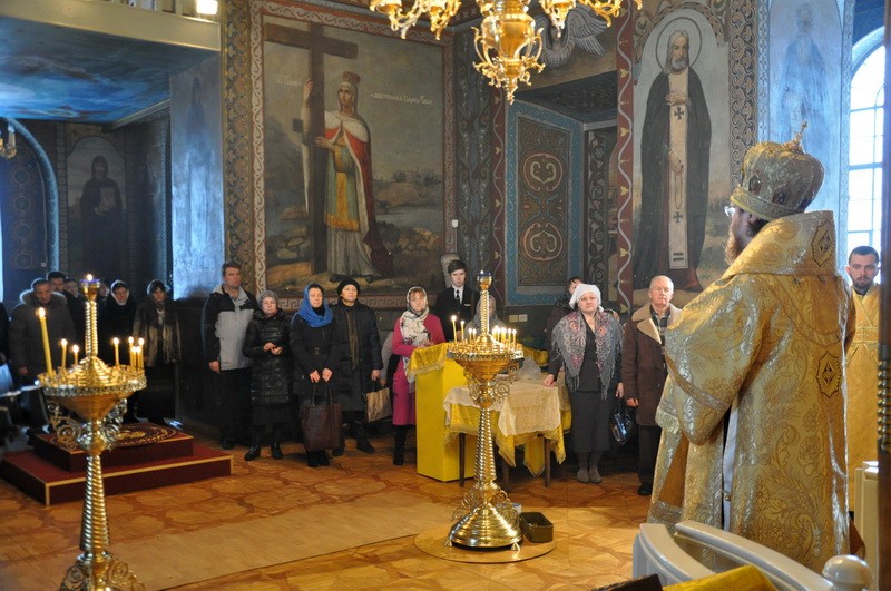 Єпископ Боярський Феодосій звершив Літургію в Неділю про блудного сина
