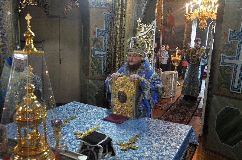 Єпископ Боярський Феодосій звершив Літургію в свято Благовіщення Пресвятої Богородиці