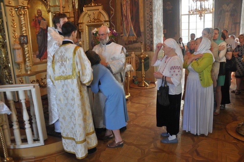 Єпископ Боярський Феодосій звершив Літургію в Неділю 7-у після Пасхи