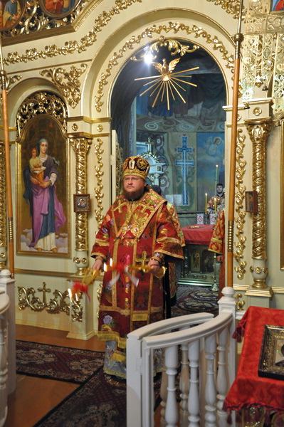 Єпископ Боярський Феодосій звершив всенічне бдіння напередодні свята Воздвиження Хреста Господнього