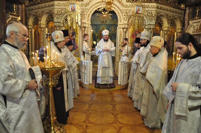 Єпископ Боярський Феодосій звершив Літургію в м’ясопусну батьківську суботу