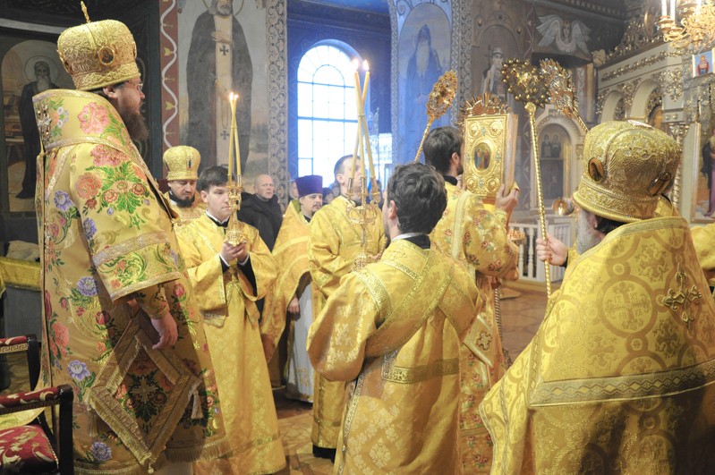 Єпископ Боярський Феодосій звершив Літургію в Неділю про митаря і фарисея