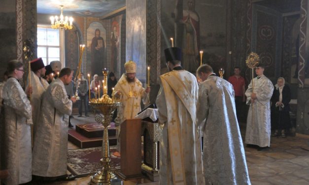 Архієпископ Боярський Феодосій звершив всенічне бдіння напередодні Неділі 7-ї після Пасхи